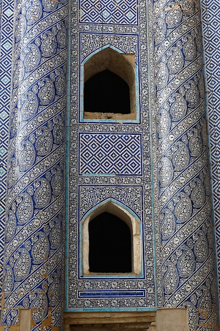Tash Kawli-007